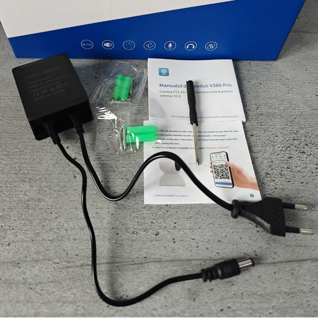 Camera Tripla cu 2 Alarme, 4g