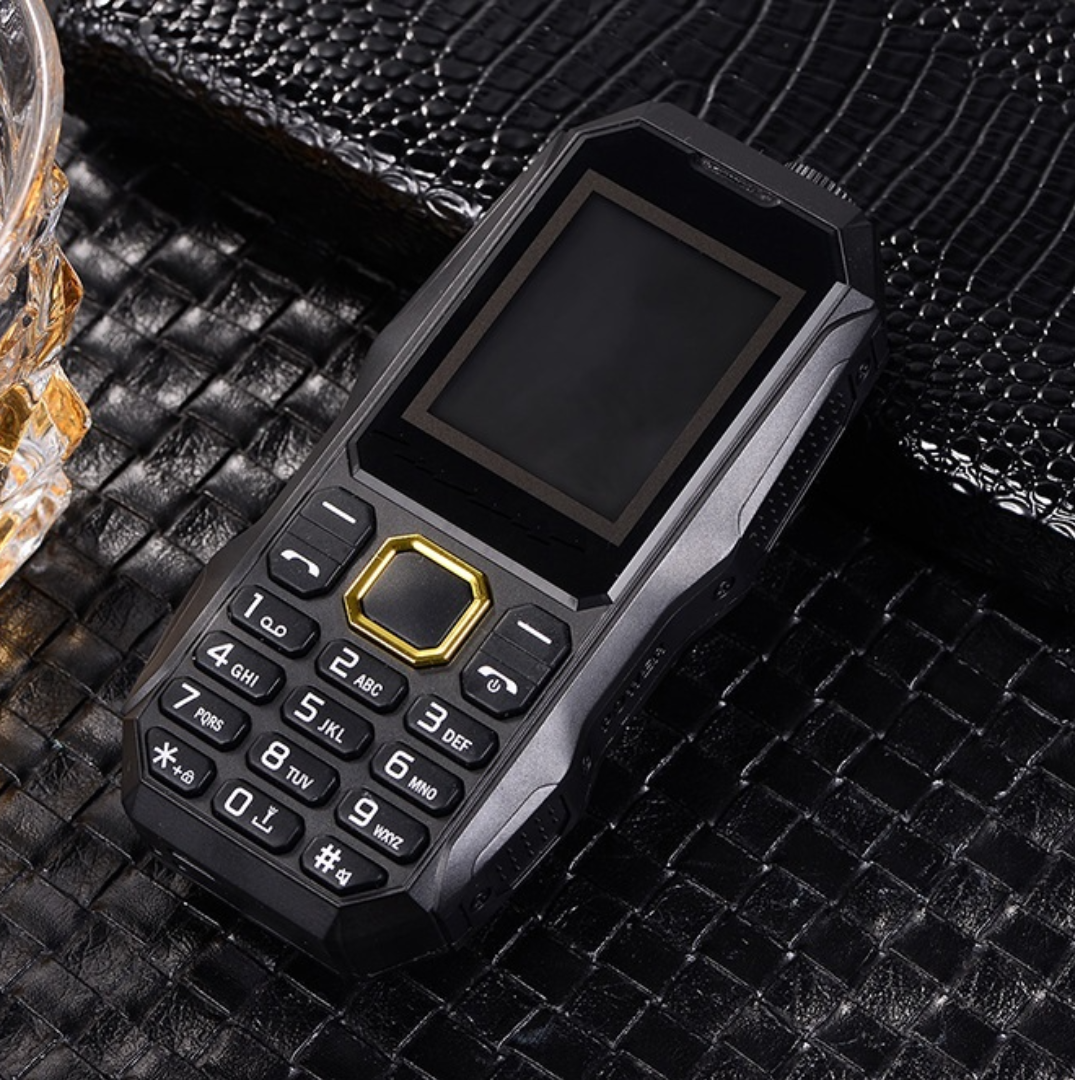 Telefon Militar Rezistent Dual SIM 2800mAh - Display 3" Bluetooth FM Radio Outdoor