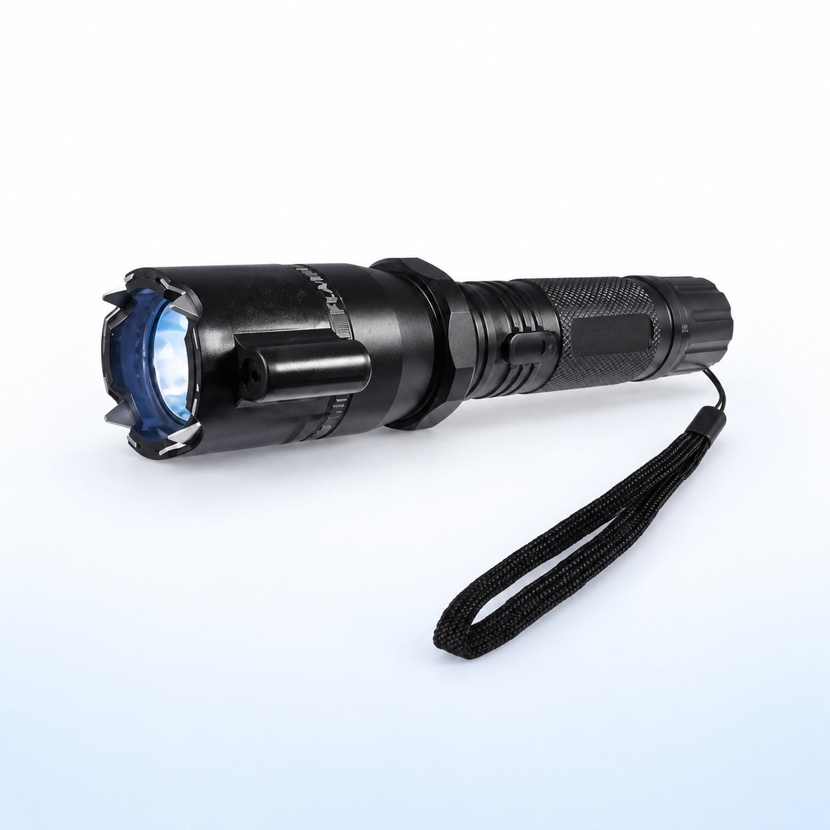 Lanternă LED reîncărcabilă, zoom reglabil și autoapărare