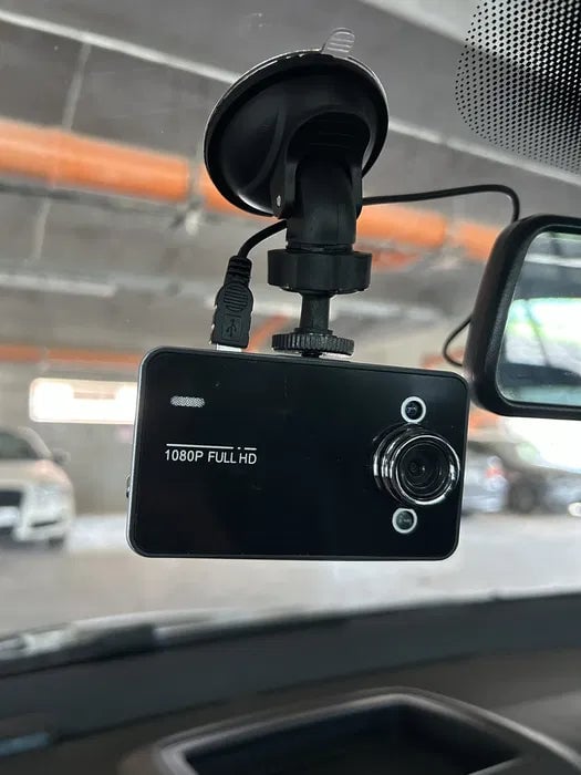 Cameră Auto Full HD 1080p, Senzor Mișcare, Ecran 2.4